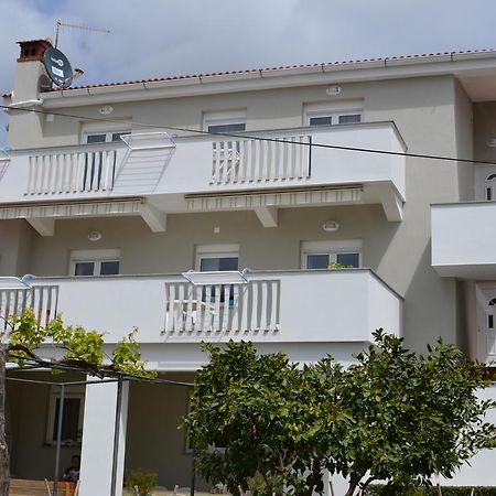 Apartments Pineta Franko Fažana Exterior foto